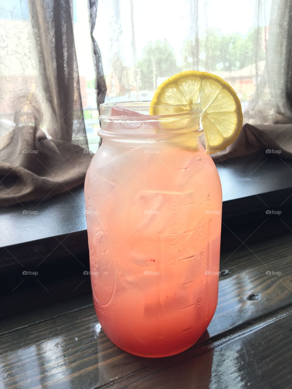 Strawberry Lemonade 