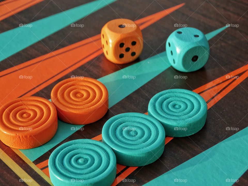 Backgammon game with two dice