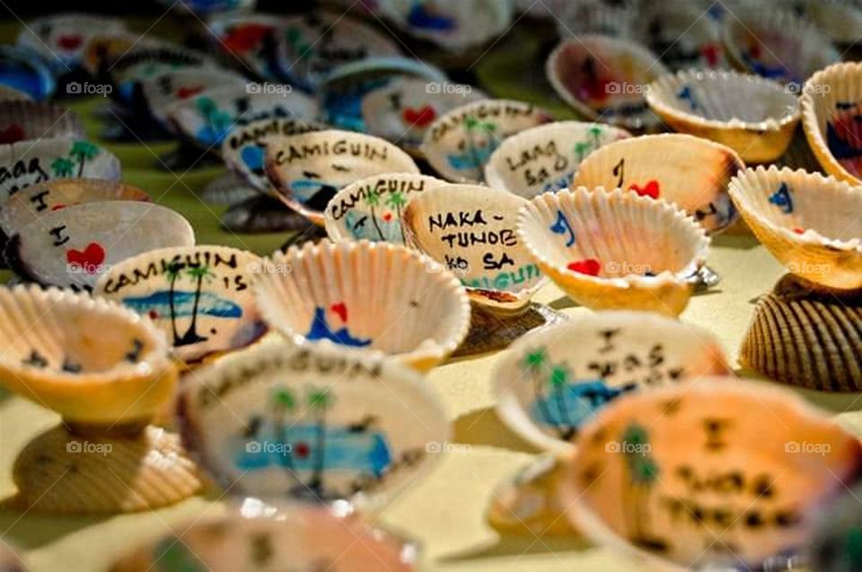 Messages from Shapes and Colors