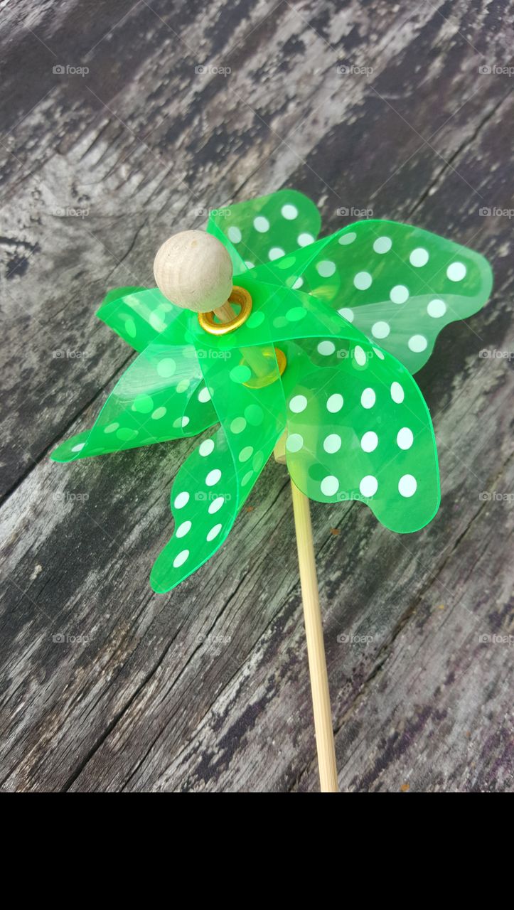 green pinwheel