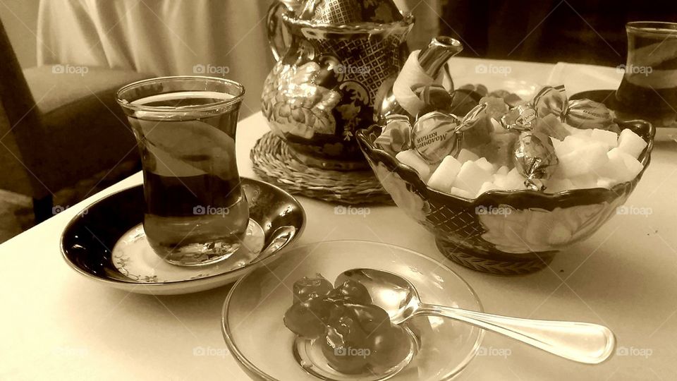 Middle East Tea Time