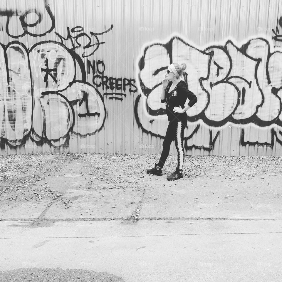 black and white see all