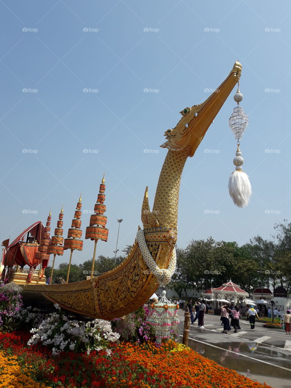 thai architecture " Royal Barge Suphannhong Model"  simulated from the real " Royal Barge Suphannahong" which used for king's ceremony , was manned by 50 oarsmen with 2 steersmen, two officers fore and aft , one standard bearer, one signal man,