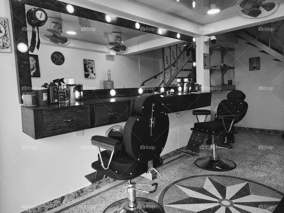 Es una imagen que combina diseño antiguo y moderno ayudando a mantener la buena tradición de forma elegante.