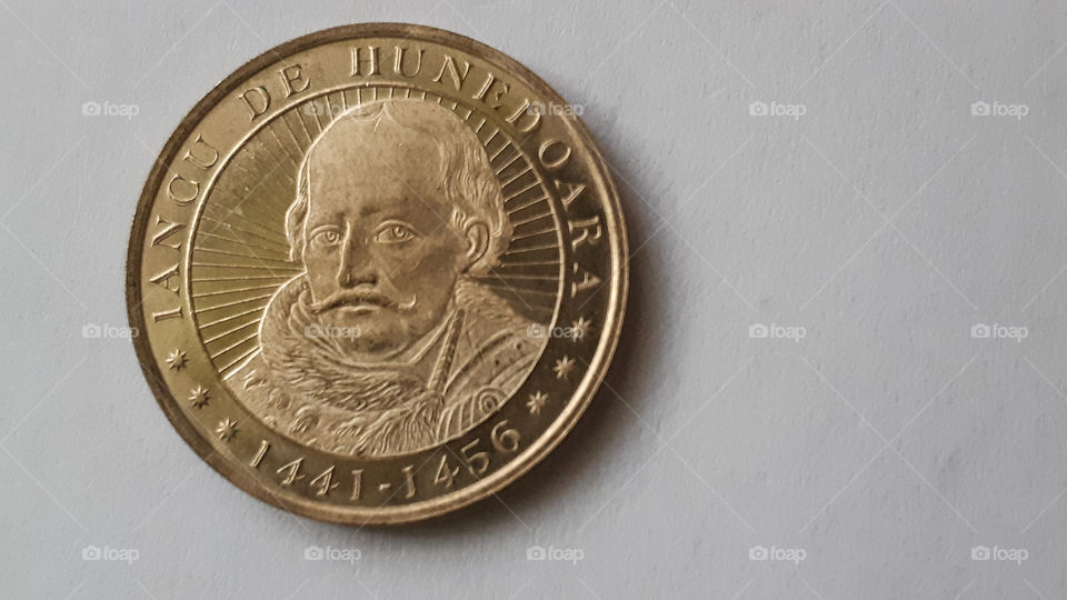 Romanian currency in memory of Iancu de Hunedoara 1441 -1456 front