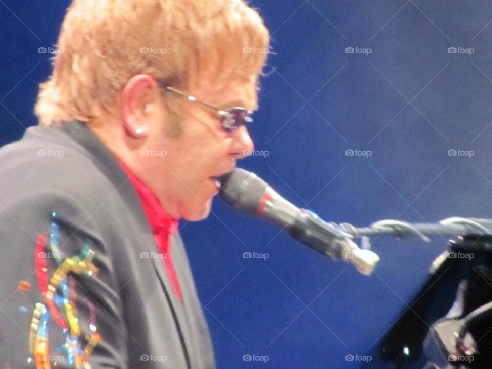 Elton