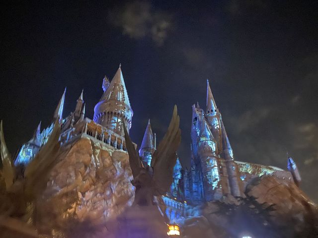 Harry Potter castle in the night 