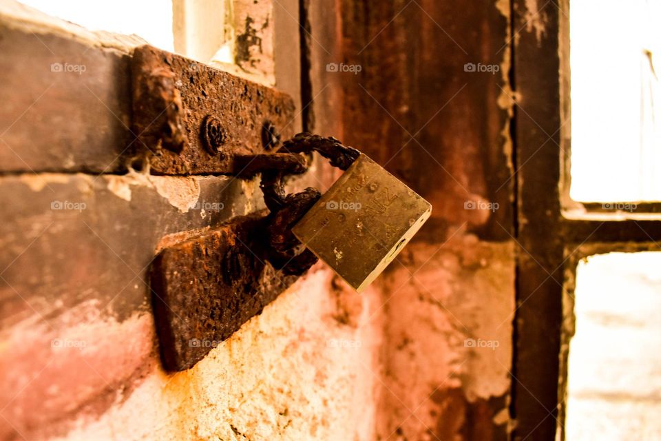 Nombre: oxido y Sal. La Floresta, Canelones,  Uruguay. Club abandonado El tiburón.