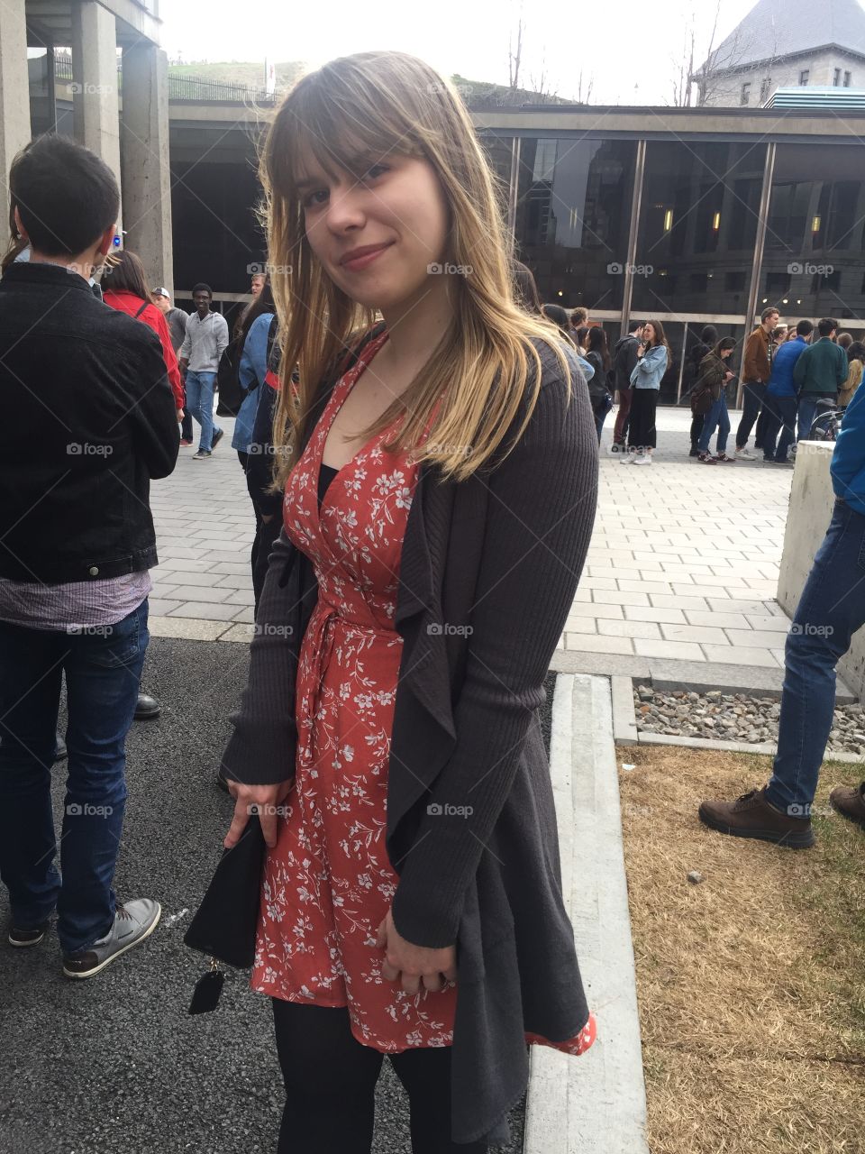 Waiting in line photoshoot 😜