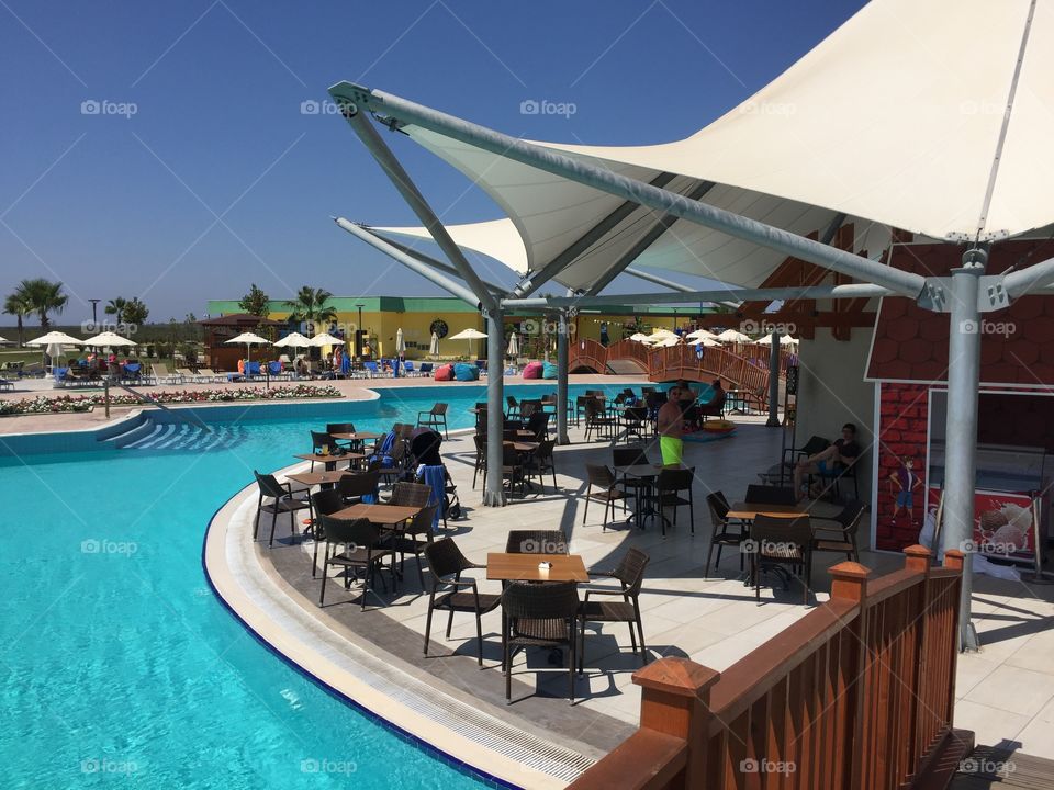 Poolbar, Aquasis