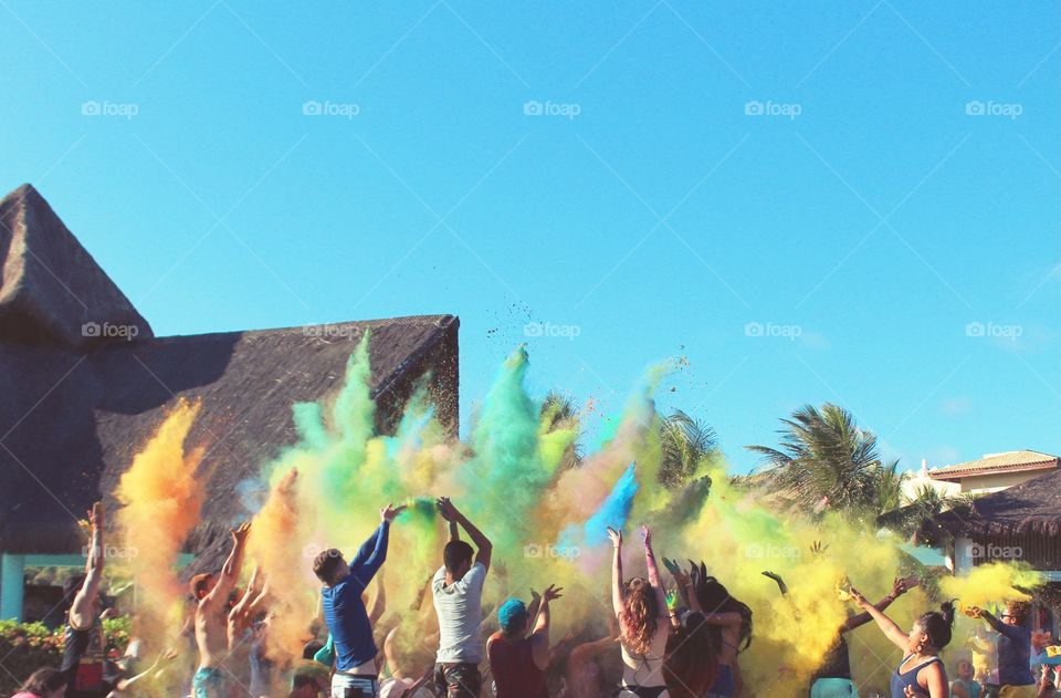 Summertime - Color party on the beach