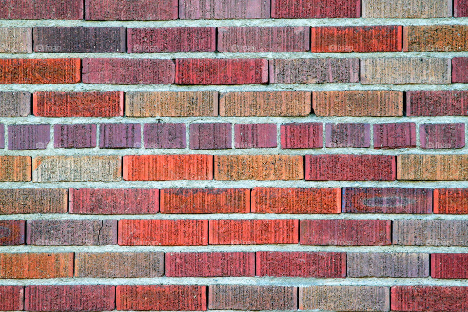 red background pattern wall by hlehnerer