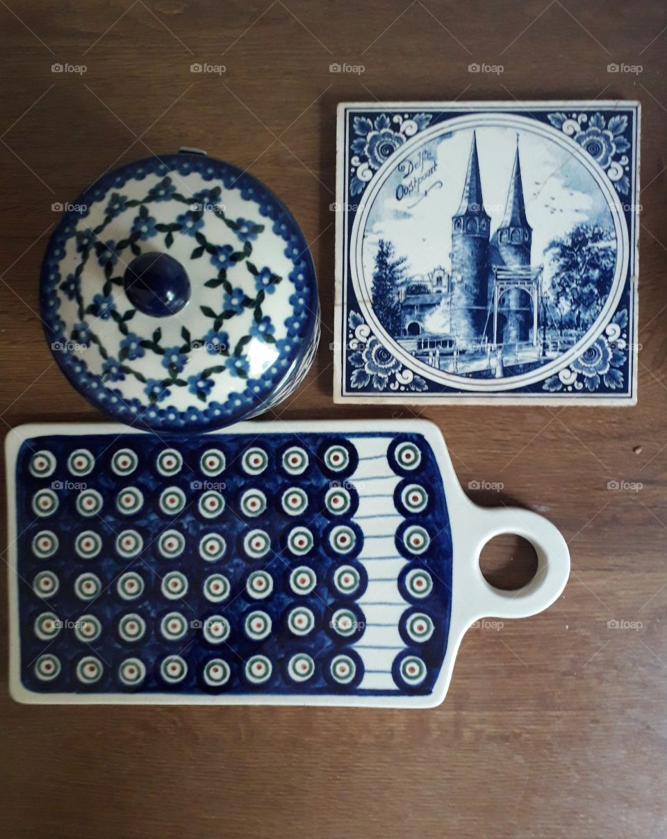 blue ceramic kitchen ware