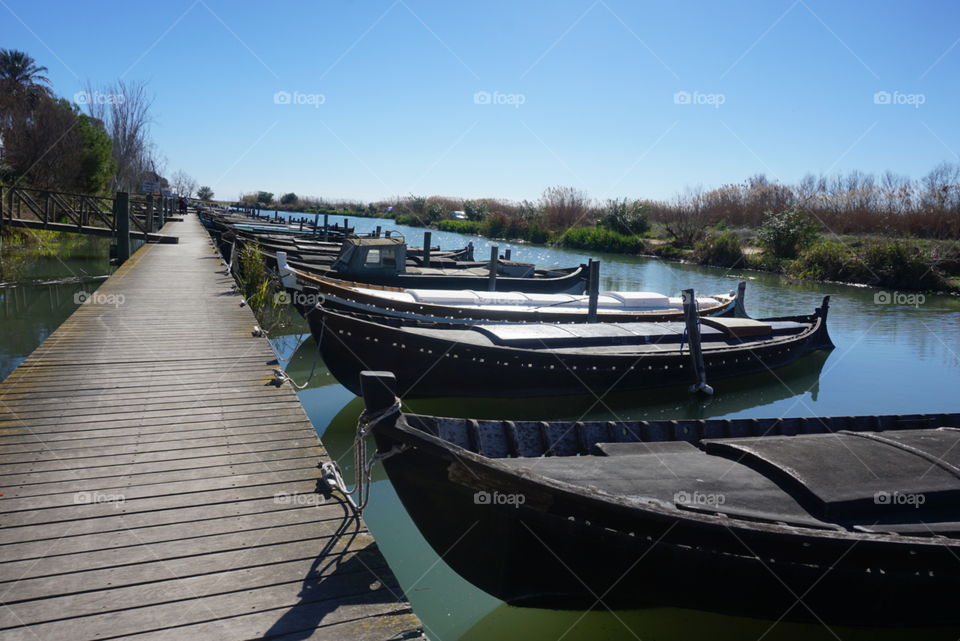 Port#boats#lake#nature#wood#walk