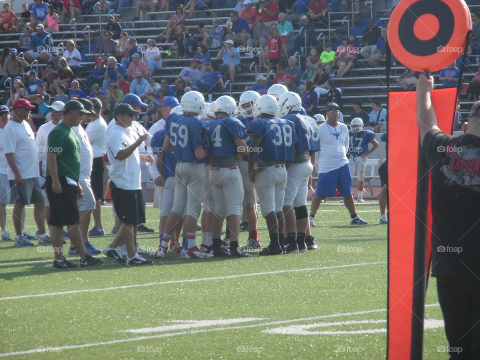 alright boys we're going deep. This is a picture of the Graham steers football team.