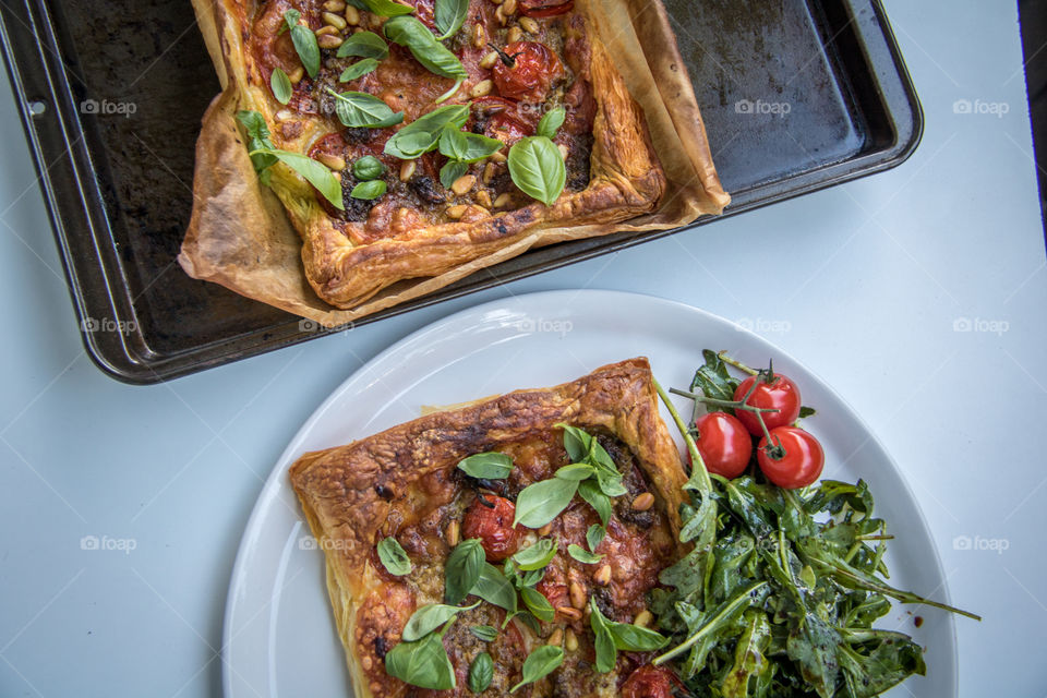 Tomato tart