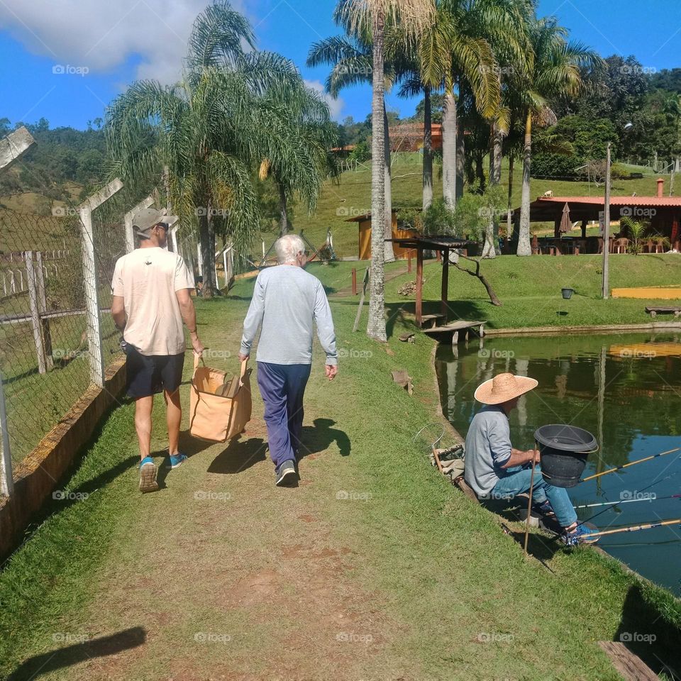 Going fishing, sharing the load