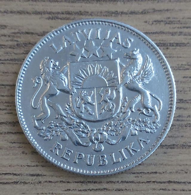 2Lati Latvia (silber)