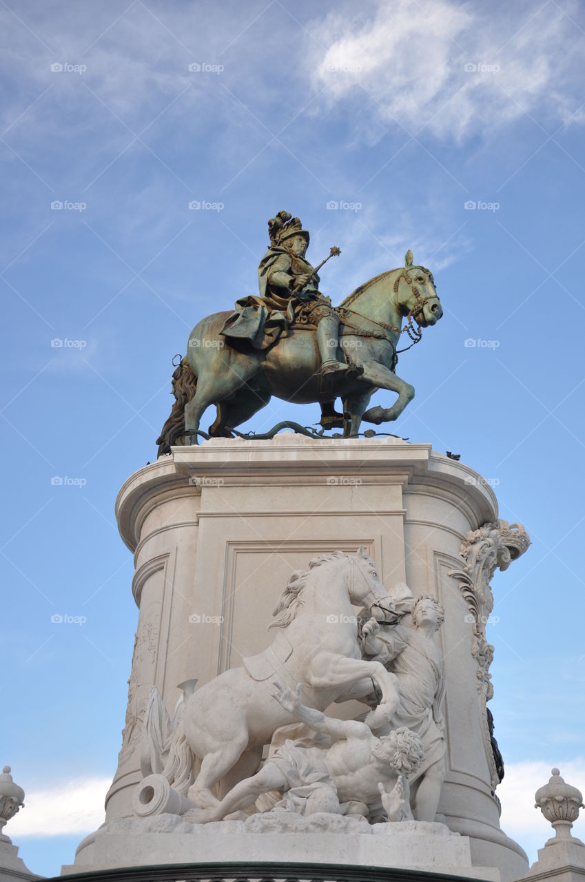 Statue of King José I, Praça do Comércio, Liabon