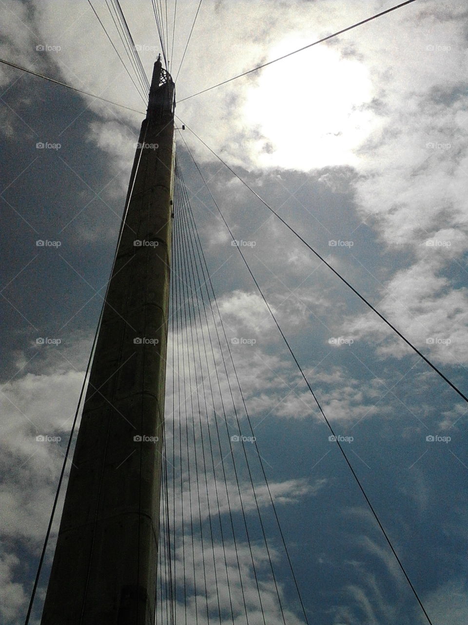 suspensions bridge tower
