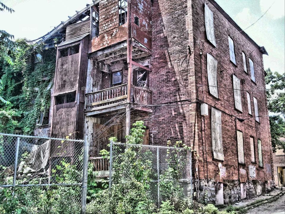 Urban Decay in Pittsburgh
