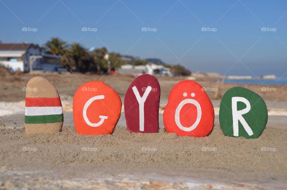 Győr, souvenir on colourful stones