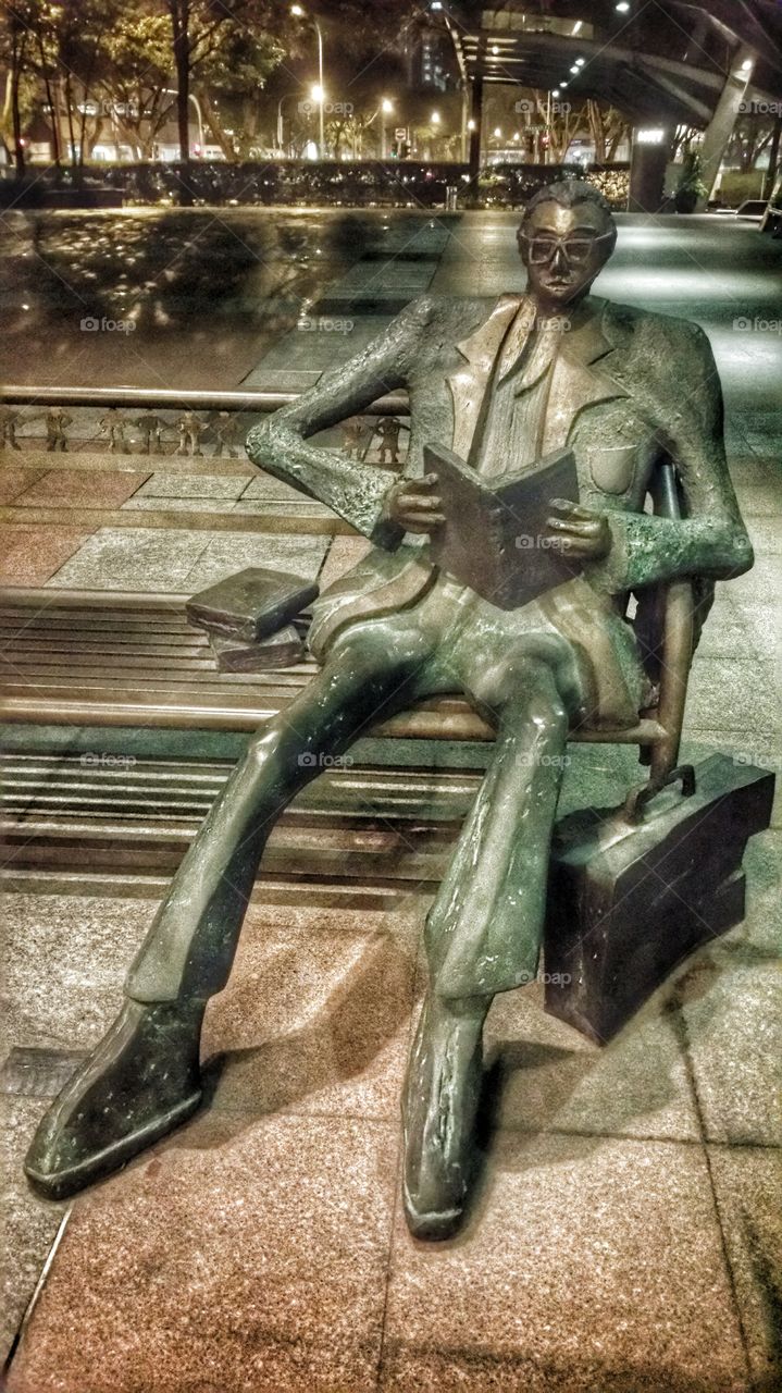 The Slouching Man. Cool looking statue in Singapore