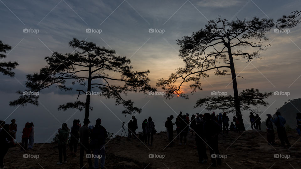 Sunset at the cliff 