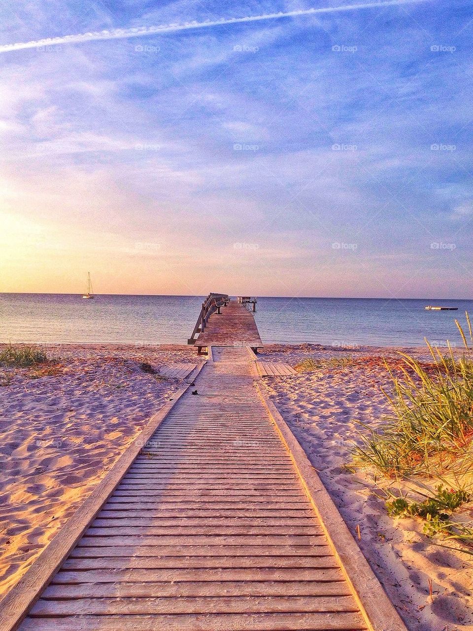 Wooden trail to the sea