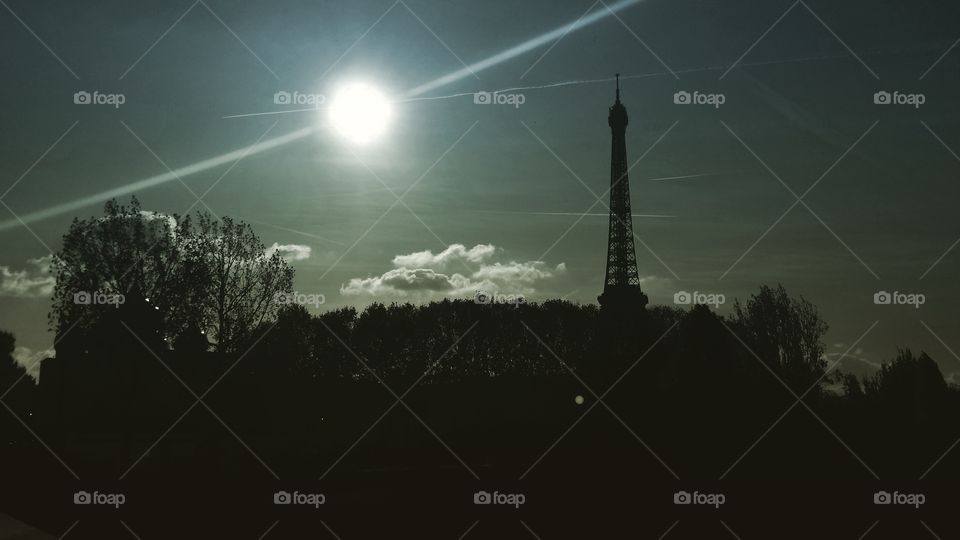 Dama de Hierro - Eiffel
