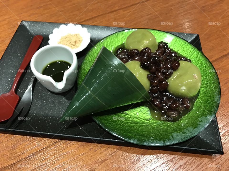 Green tea, Mochi, red beans, Japanese dessert at a Japanese restaurant 