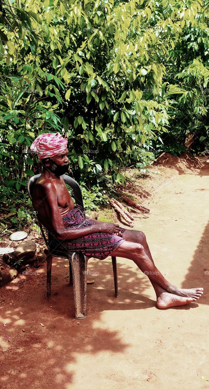 Someone's father and a grandfather who is a hardworking farmer in his old age ! Indian 😍