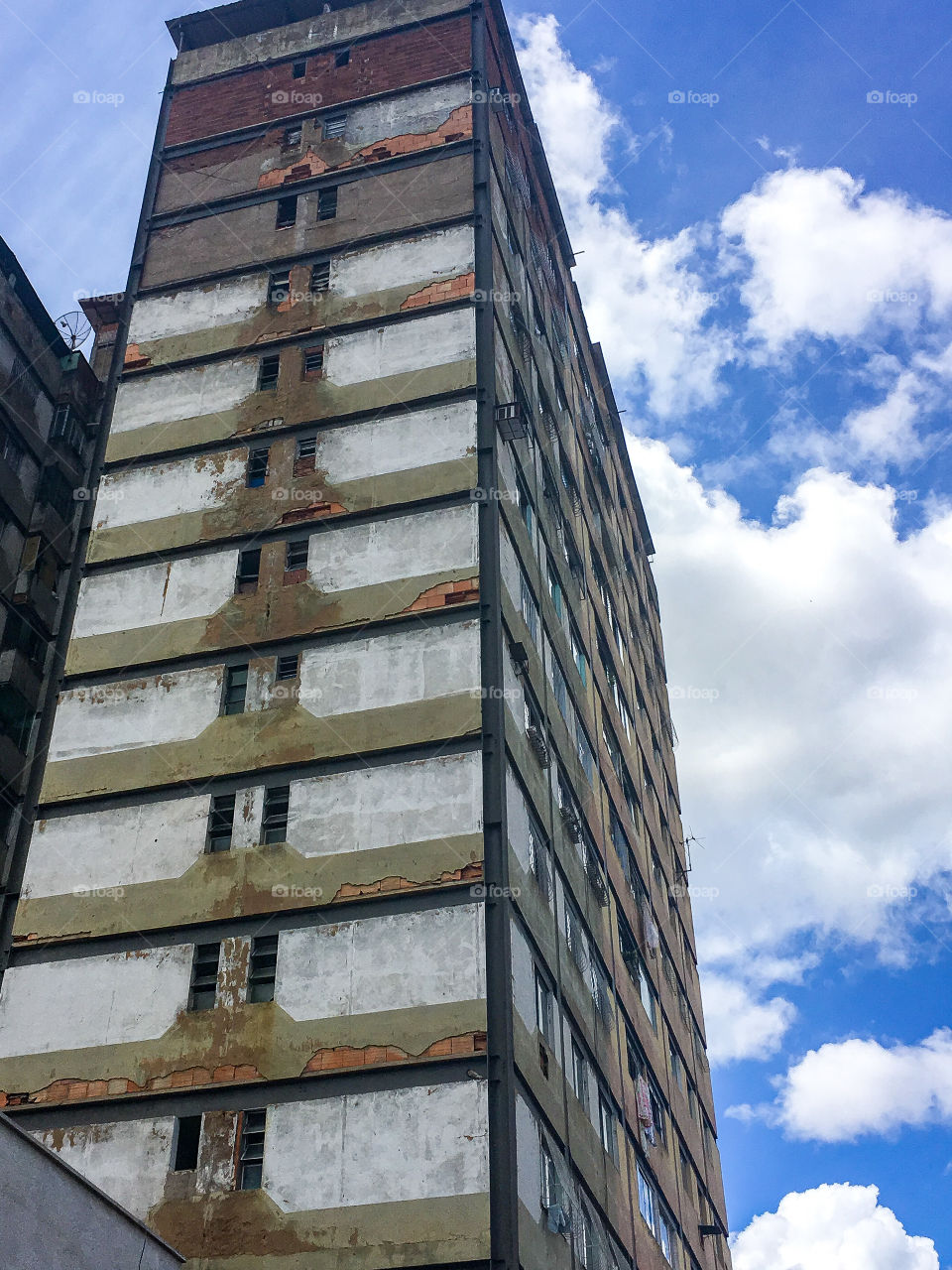 Swings but does not fall!