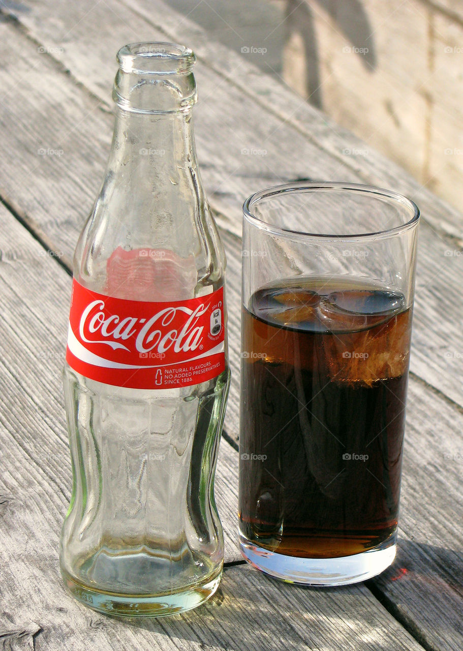 COCA COLA