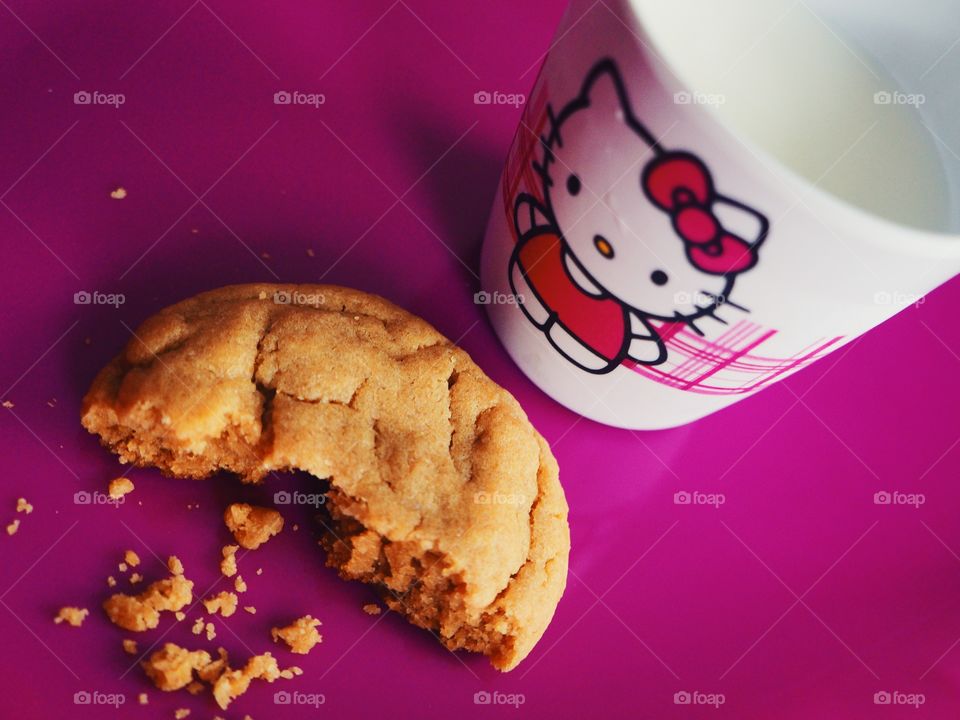 Peanut Butter Cookies & Milk