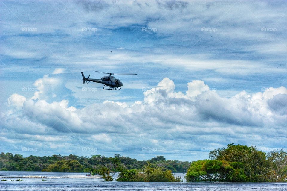 helicóptero na selva - helicopter in The jungle Brazil
