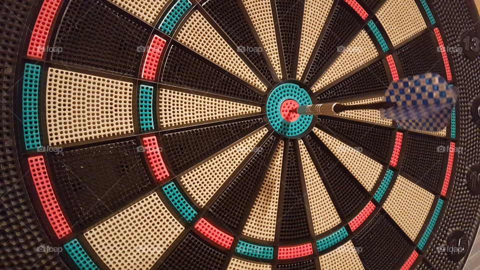 winning throw in darts