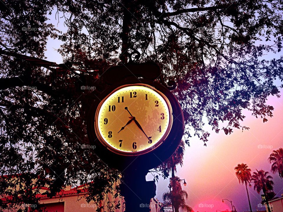 Sunset clock