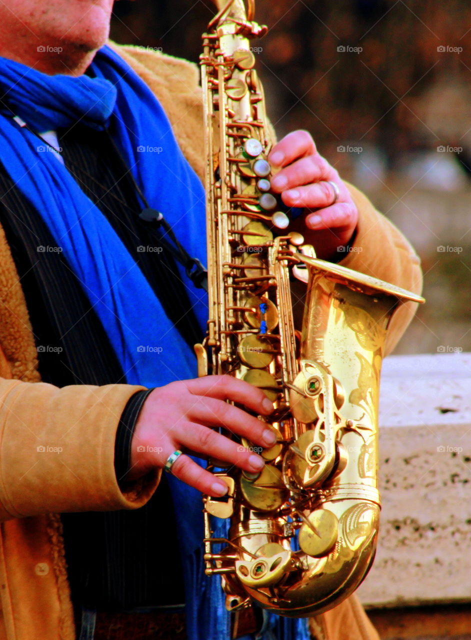 playing the sax in the street