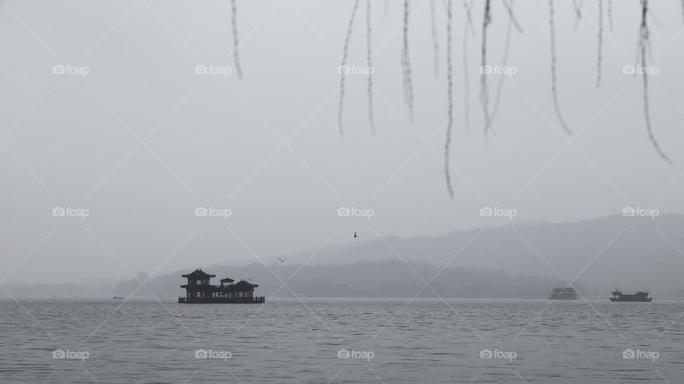 雨西湖