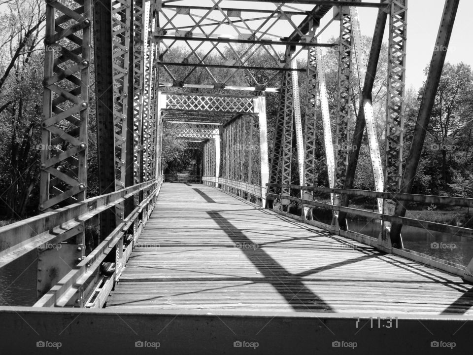 Millington bridge b&w