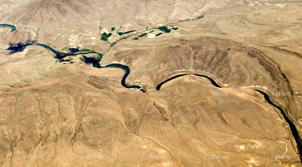 river mountains united states by refocusphoto