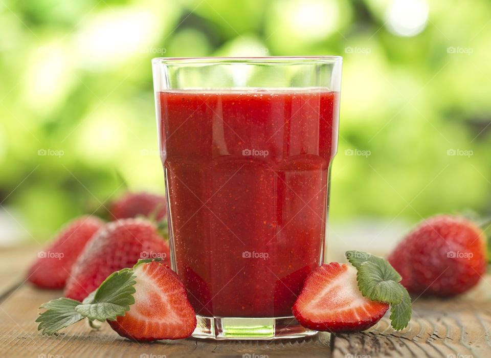 tasty fresh strawberry smoothie for every day