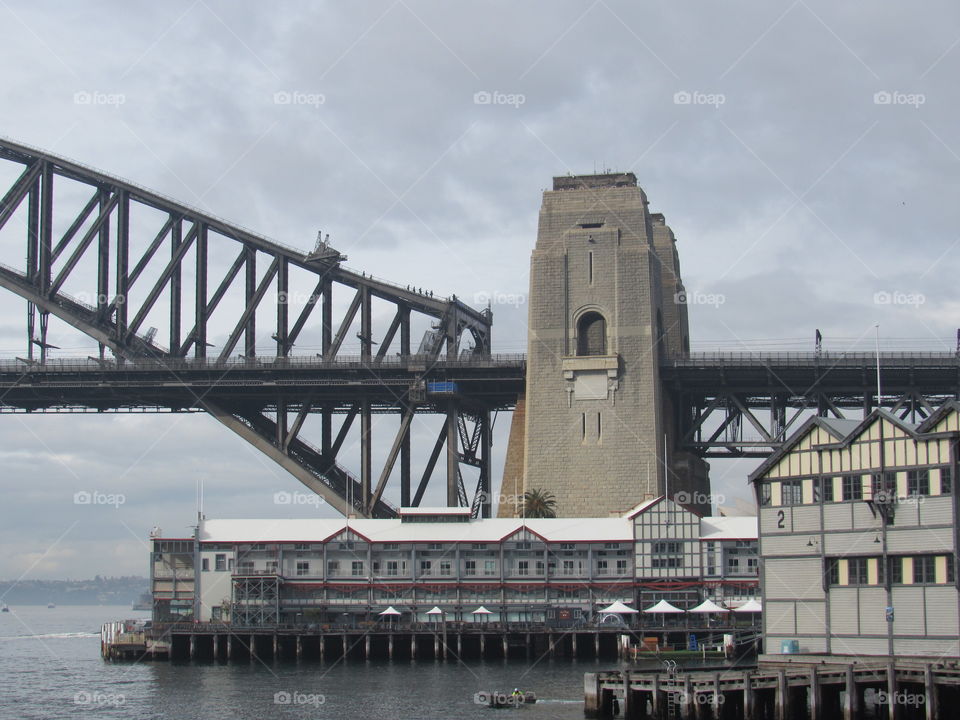 Sydney’s Harbor Bridge sure sports some stunning architecture.