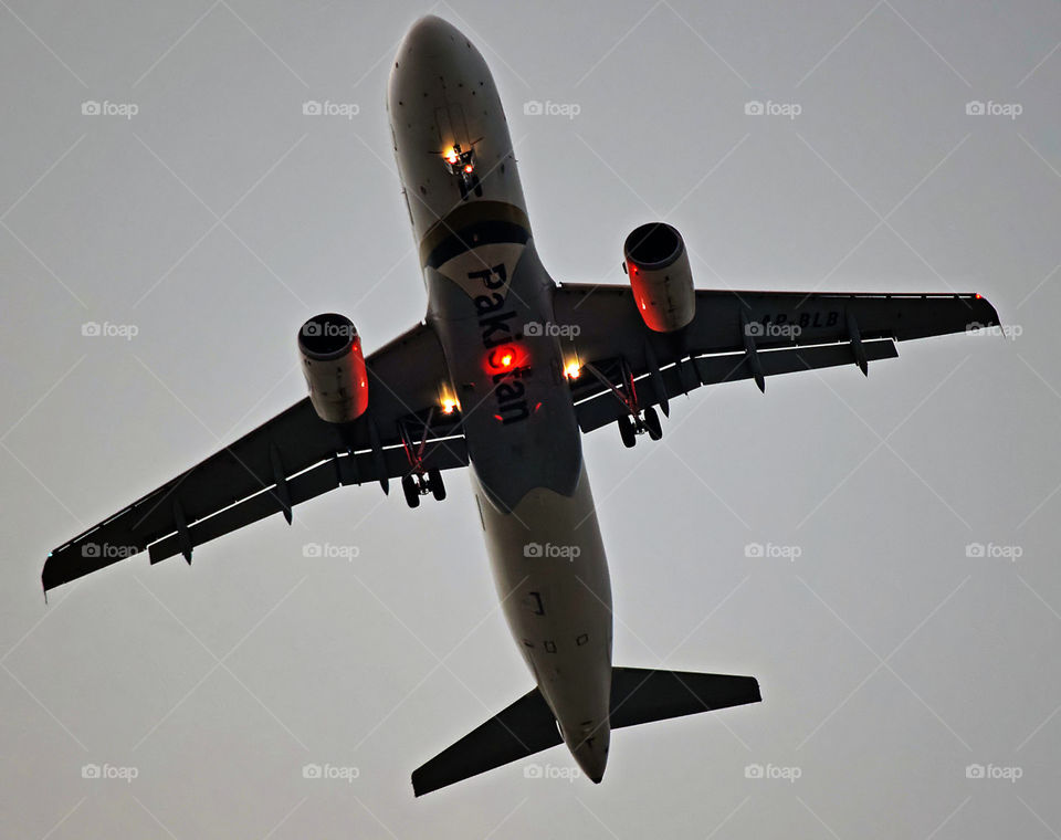 PIA A320. A Pakistan International Airlines Airbus A320 on final approach to Islamabad International. 