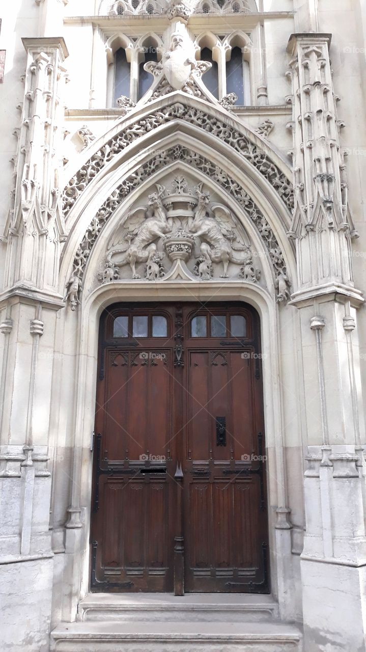 Door of a building in Paris.