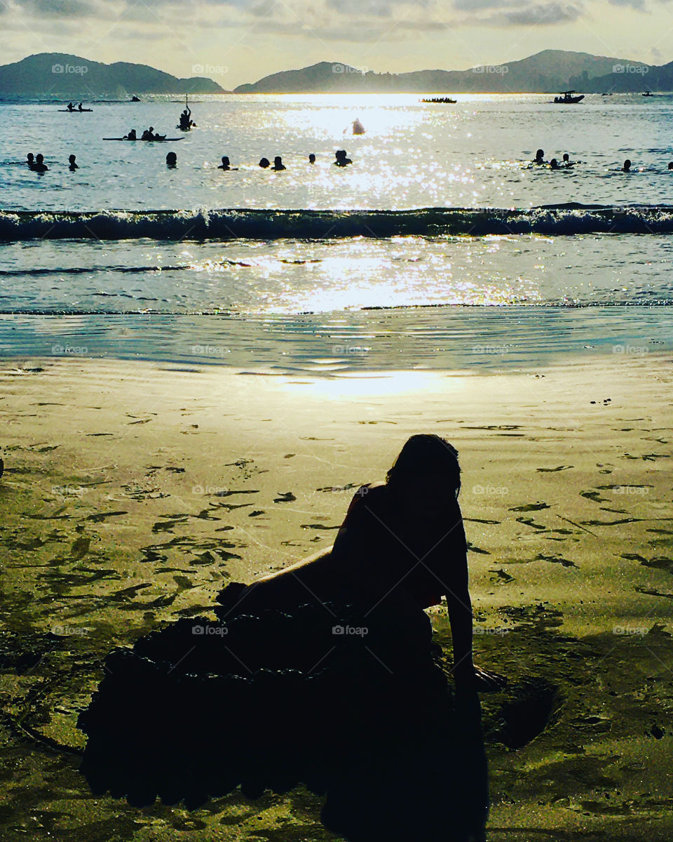 🇺🇸 A silhouette formed by the shadow of the beach. How not to be inspired by the beauty of nature? / 🇧🇷 Uma silhueta formada pela sombra da praia. Como não se inspirar com a beleza da natureza?