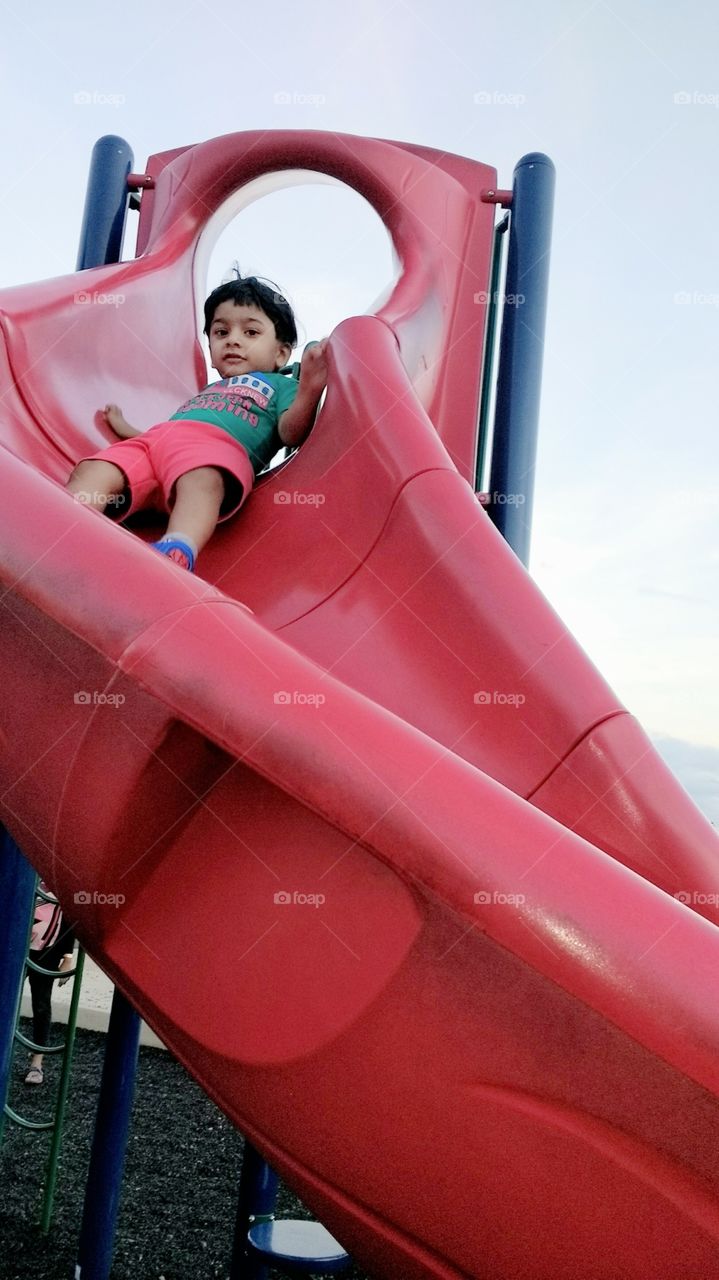 Life is beautiful ❤️ People are happy when they achieve what they work for, but kids are happy when they have someone to play with !❤️❤️❤️