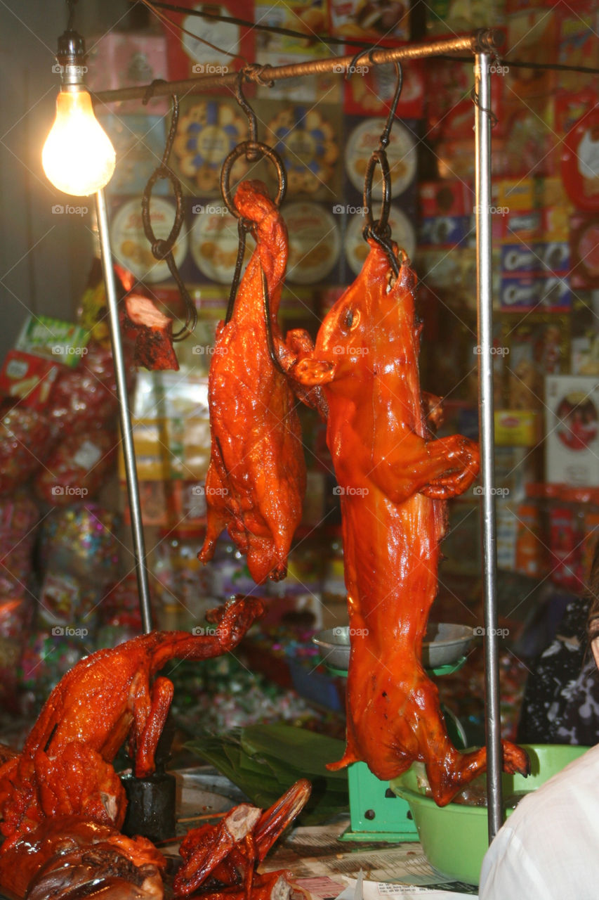 pig sale delicious vietnam by mengzishiliu