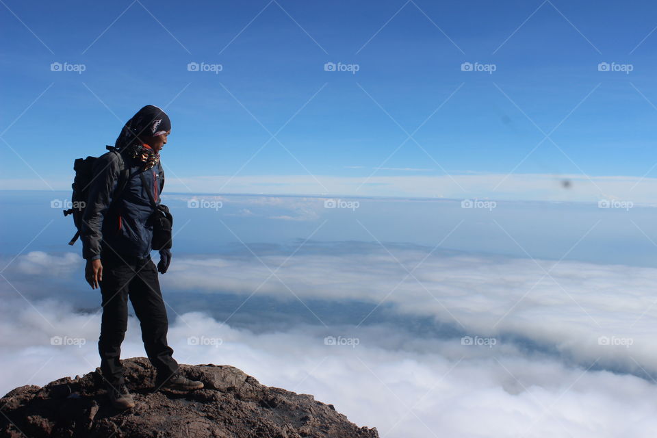 Rinjani mountain Indonesia Lombok tracking adventure sky